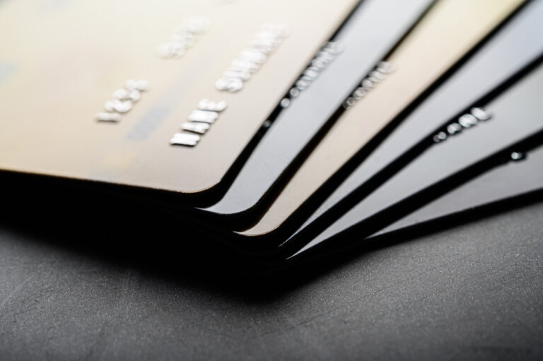 LA TRAMPA FINANCIERA de las tarjetas Revolving